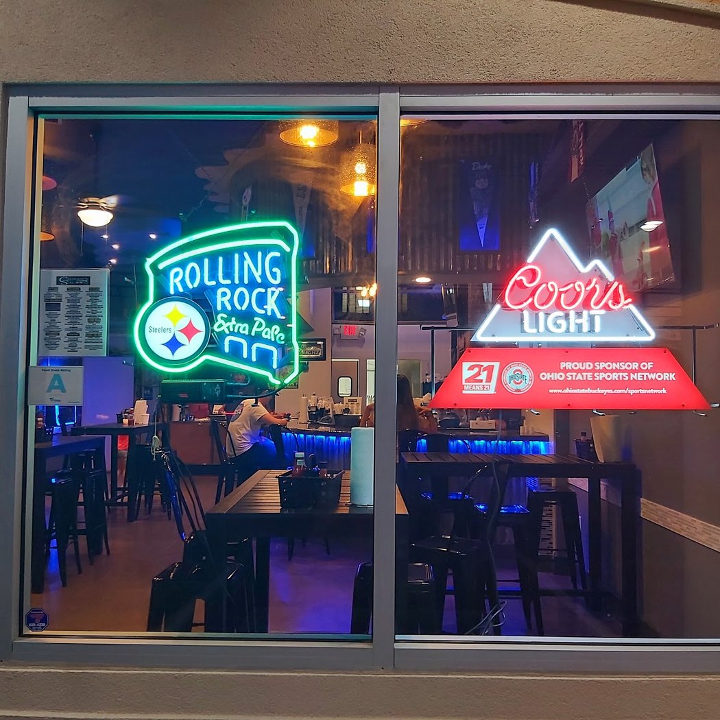Calhoon's 19th Hole Saloon 2